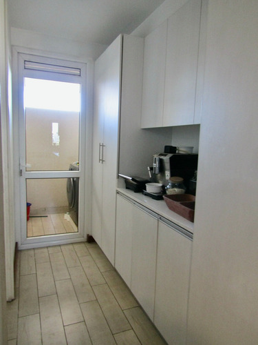 Hermoso Y Amplio Departamento En Lo Barnechea (4d / 3b)