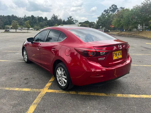 Mazda 3 2.0 Touring