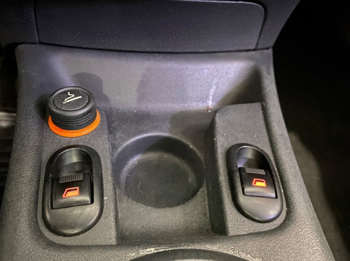Imagem 14 de 20 de Citroen C3 1.4 I Glx 8v 2010