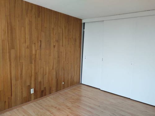 Imagen 4 de 10 de Departamento En Venta En Pedregal Del Lago De 120 Mts.