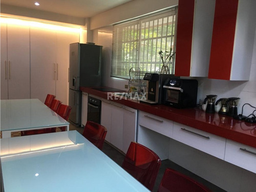 Alquiler Casa Comercial Altamira 450m2 5b/4ptos. Ideal Para Embajadas, Corporaciones, Etc