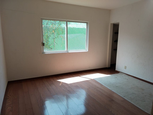 Casa En Venta Para Remodelar En Lomas De Chapultepec