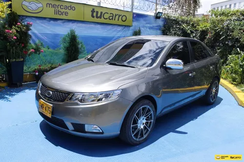 Kia Cerato Forte | TuCarro