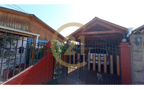 Venta  Casa 3 Dorm, 2 Baños.  Villa Los Arcángeles