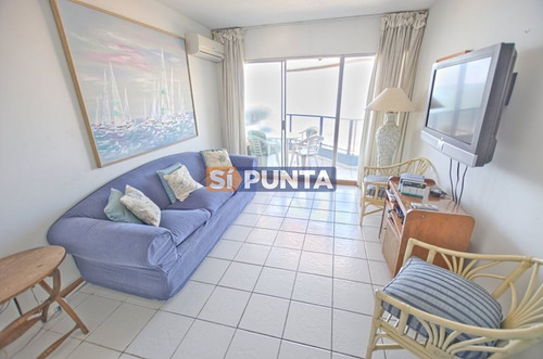 Imagen 3 de 16 de Apartamento Alquiler Punta Del Este, 2 Dormitorios Y Parrillero Propio.