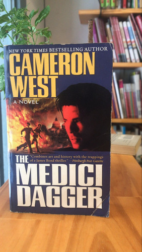 The Medici Dagger. Cameron West. Pocket Star Books. (Usado)