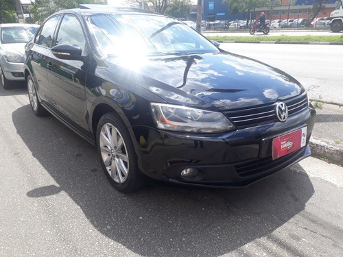 Volkswagen Jetta 2.0 Comfortline Flex Automática 2012