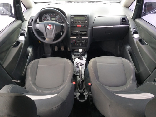 Fiat Idea 2012 1.4 Attractive Flex 5p