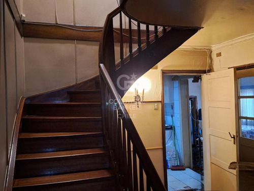 Casa En Barrio Antiguo De Osorno, Habitacional O Comercial