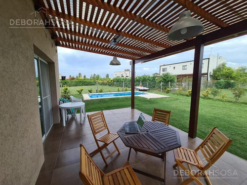 Imagen 5 de 22 de Hermosa Casa En Venta