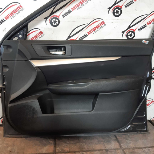 Tapizado Puerta Delantera Derecha Subaru Legacy ----