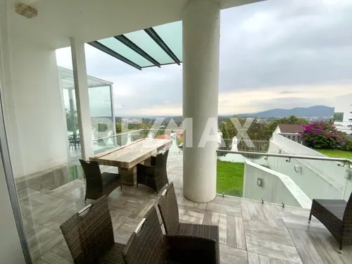 Casa De Lujo En Condado De Sayavedra Con Vistas, Jardín Y Amplios Espacios