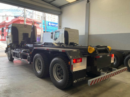 Vm 290 6x4 2025 Caminhao Rolon Grimald 2025