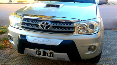 Toyota Hilux SW4 3.0 I Srv C/cuero 4x4 (2009)