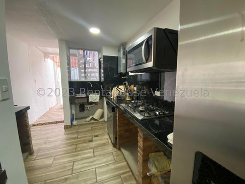 Apartamento (ph) En Venta El Encantado Mls#24-7220 Rm