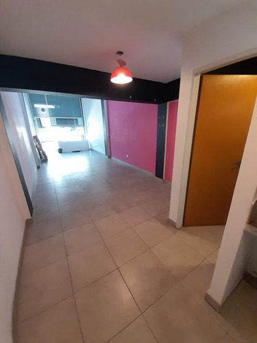 Excelente Local Comercial En Alquiler
