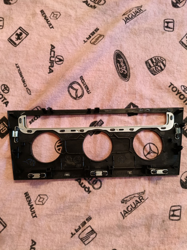 Marco De Control De Aire Acondicionado Para Golf Mk7. (Usado)