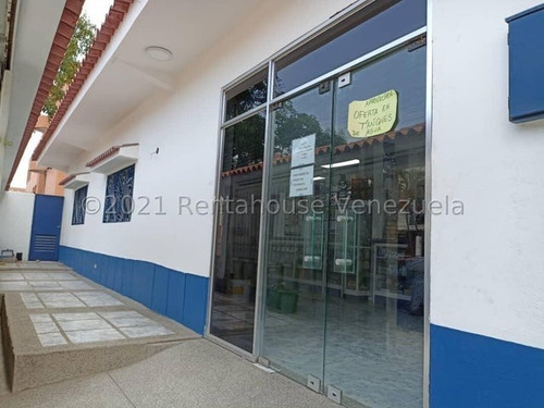 Imagen 9 de 27 de Casa Comercial Y Residencial En Catia La Mar A Pie De Calle Con Local Comercial 22-8083