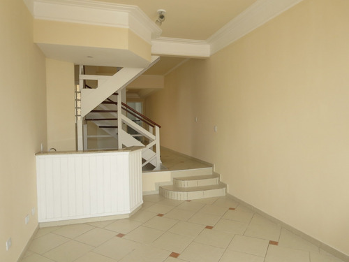 Imagem 8 de 14 de Casa Para Alugar Com 3 Dormitórios - Fl05