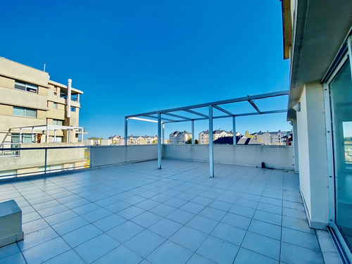 Imagen 26 de 30 de Increible Departamento De 3 Ambientes, 2 Baños, Con Gran Terraza Al Lago, Portezuelo Nordelta!