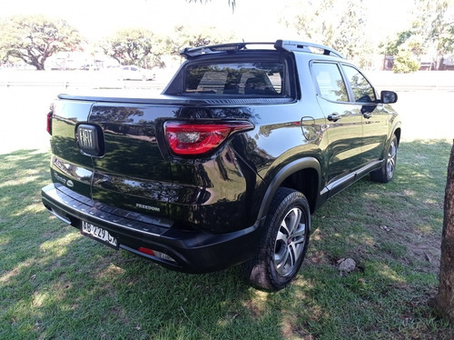 Fiat Toro 2.0 16v Diesel Freedom 4x4 Mt