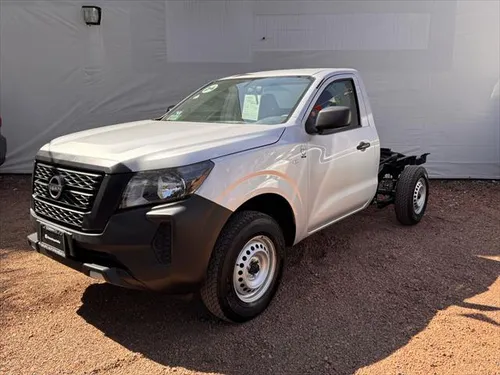 Nissan NP300 2.5 Chasis Mt