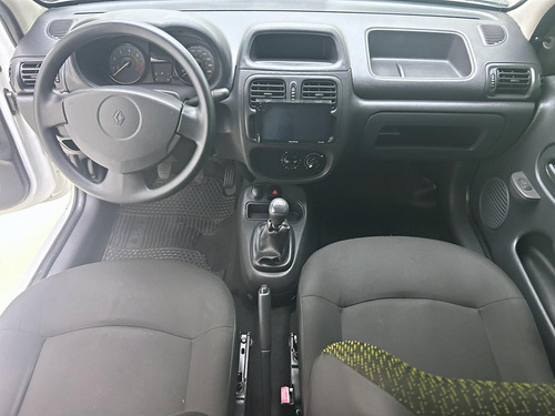 Renault Clio Authentique 1.0 16v