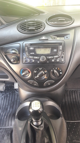 Ford Focus 1.8 I Ambiente Mp3 2008