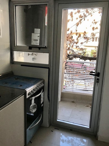 Imagen 10 de 16 de Departamento 2 Amb A Estrenar, Al Frente Con Balcón En Venta En Almagro