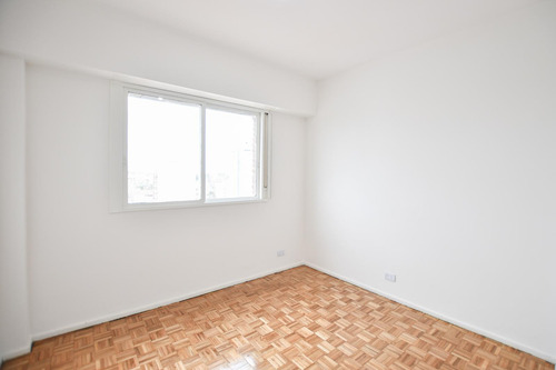 Departamento 3 Dormitorios En Venta En Calle 33 Entre 18 Y 19 La Plata