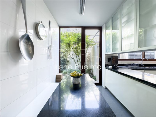 Exclusiva Casa En Condominio Camino La Posada En Las Condes
