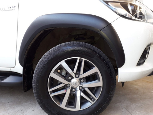 Toyota Hilux 2.8 Cd Srx 177cv 4x4 Full Automatica Con Acces