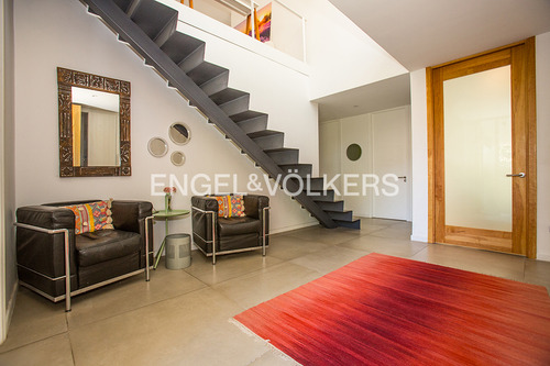 Arriendo Moderna Casa San Damián , Las Condes