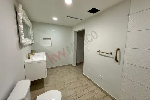 Se Renta Casa Muy Amplia Y Moderna En Colonia Burocratas, Mexicali Bc