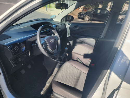 Toyota Etios 1.5 X 6mt My19