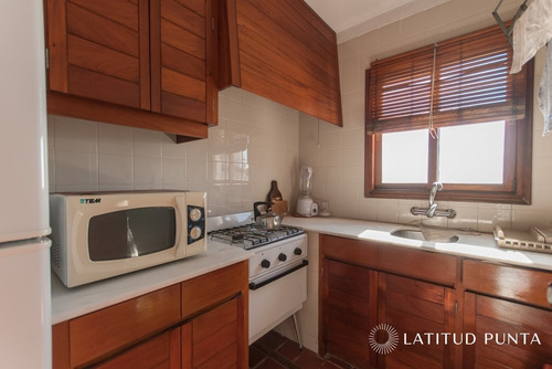 Apartamento Frente Al Mar- Ref: 324