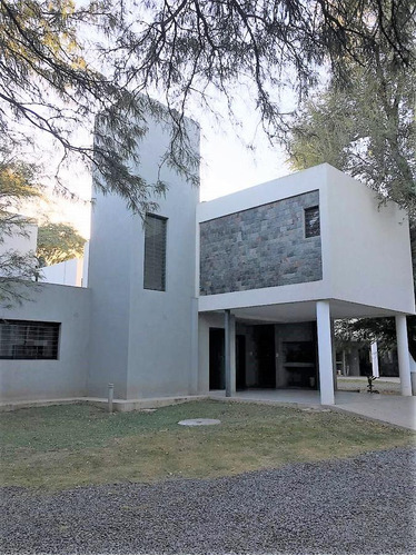 Casa 3 Dormitorios En Venta San Alfonso Villa Allende