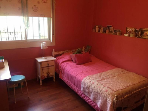 Imagen 15 de 23 de En Venta. Casa 4 Ambientes Con Parque Y Pileta. Pedro Goyena