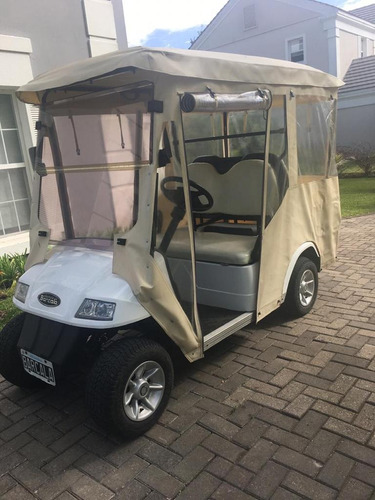 Carrito De Golf De 4 Personas Marca Barcala. Baterias Nuevas