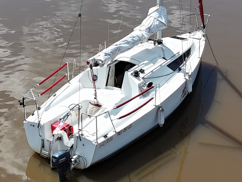 Velero Bramador 26