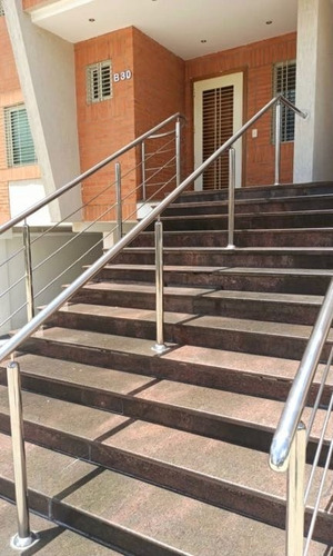 Imagen 2 de 17 de Se Vende Casa 278 M2 En Naguanagua, Valencia