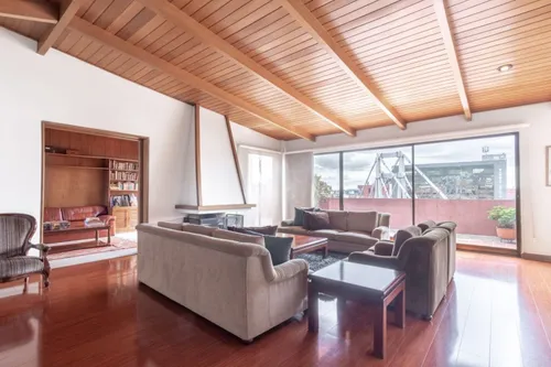 Apartamento En Venta En Chicó Norte. Cod V11011