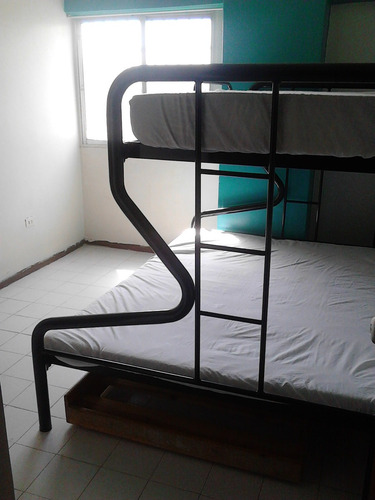 Imagen 12 de 15 de Amplio Y Comodo Apartamento De Playa Con Piscina Y Cerca De Centros Comerciales