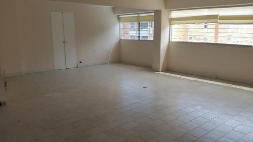 Imagen 1 de 18 de Vendo Ph 375m2 3h+s/3b+s/3pe Los Naranjos 8037