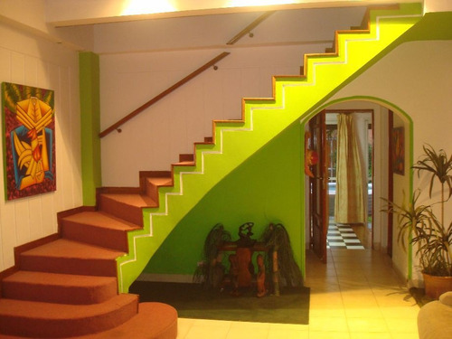 Imagen 3 de 14 de Chalet En Venta En Castelar Norte