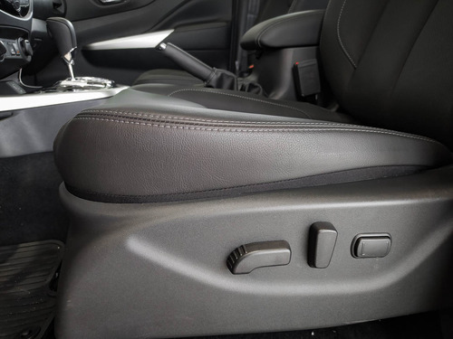 Imagem 14 de 14 de Nissan Frontier 2.3 Td Cd Le 4x4 (aut)