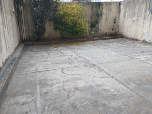 Imagen 6 de 6 de Cochera Fija Cubierta En Pb Con Control Remoto - Almagro