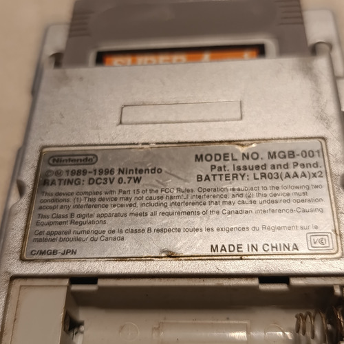 Nintendo Game Boy Pocket Standard Color Silver Con Juego Gris (Usado)