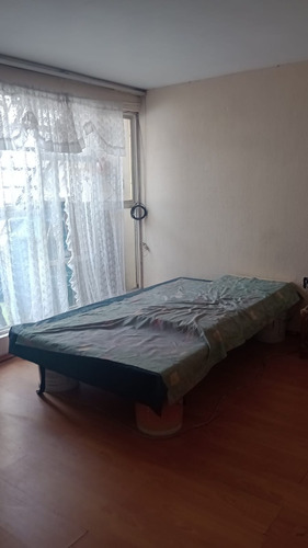 Casa En Venta Con 1 Departamento Independiente 180m2, Col. Jacarandas, Iztapalapa.