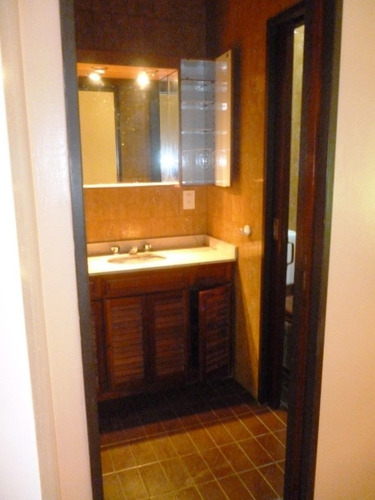 Imagen 8 de 16 de Casa En Venta En El Cortijo